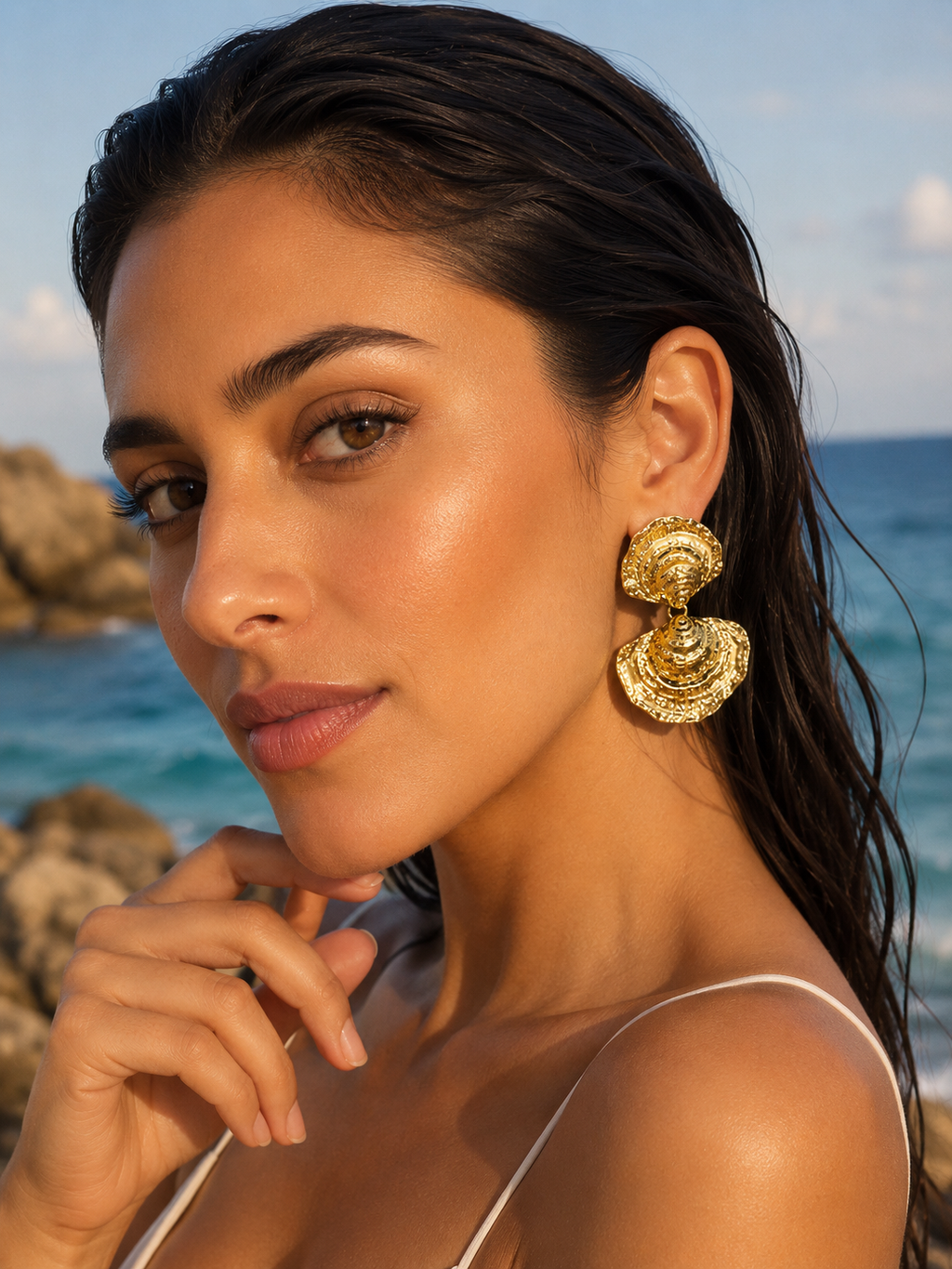 Aretes Concha Dorada