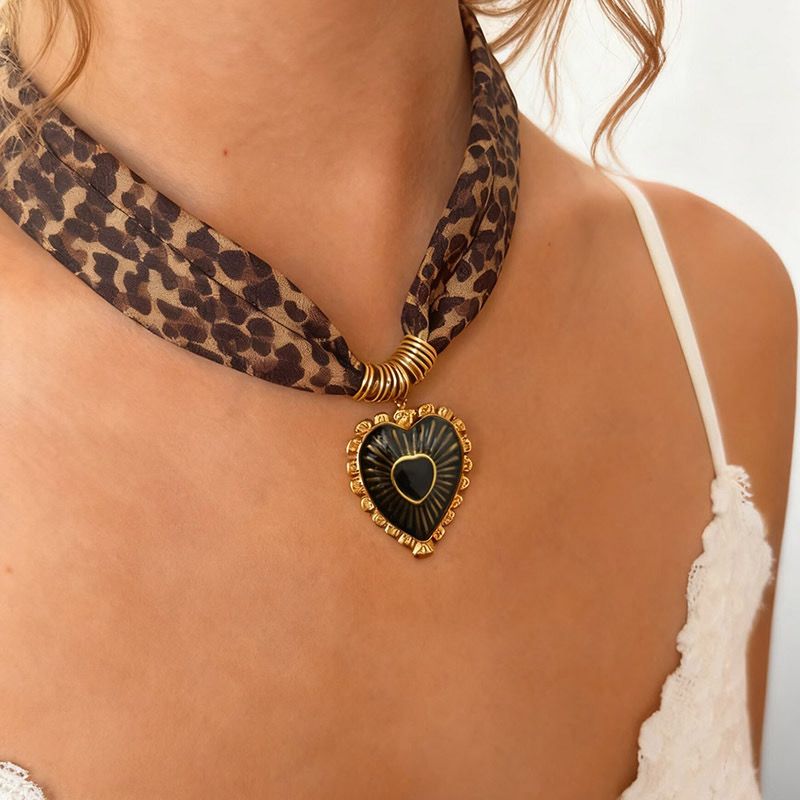 Collar Desierto
