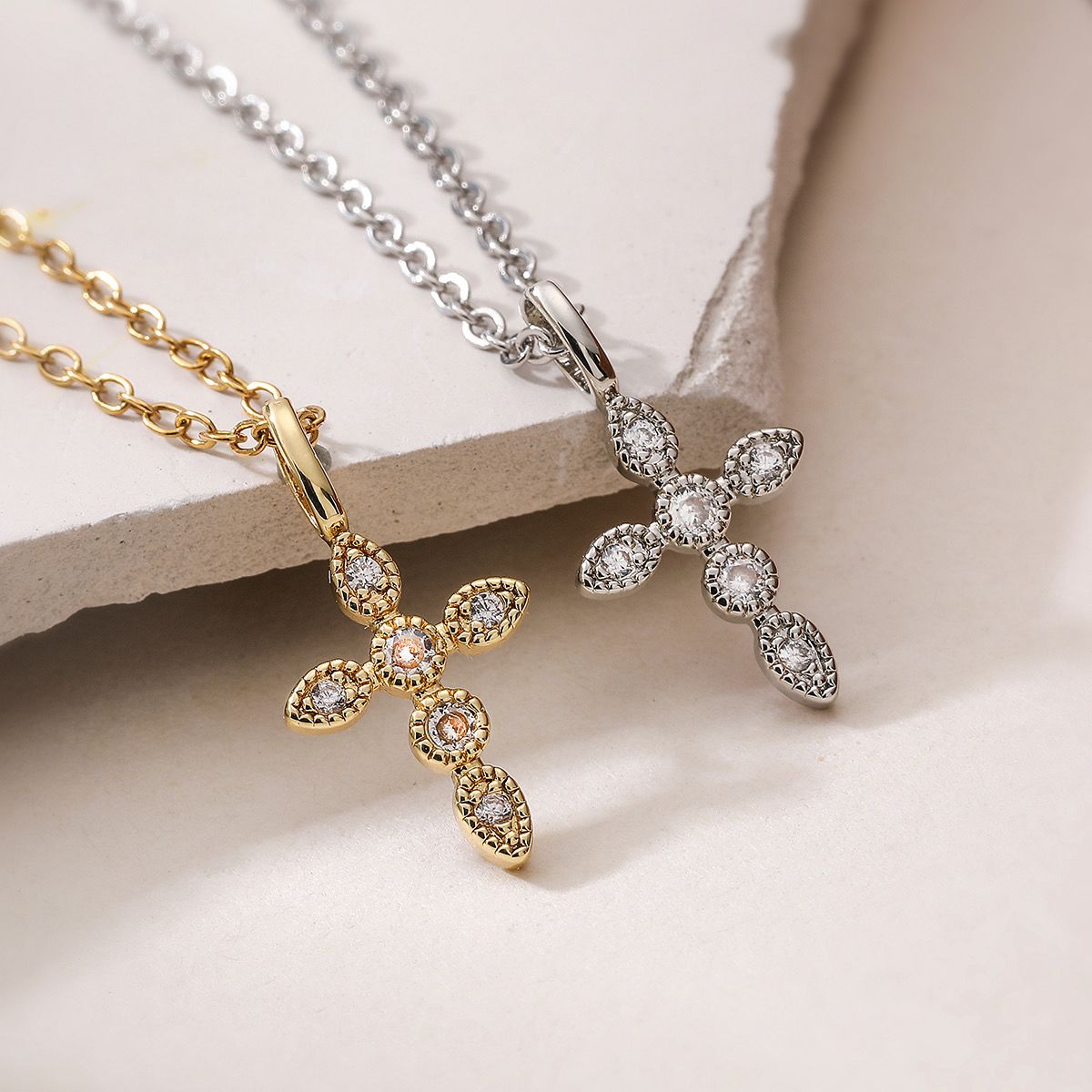 Collar Fe Infinita