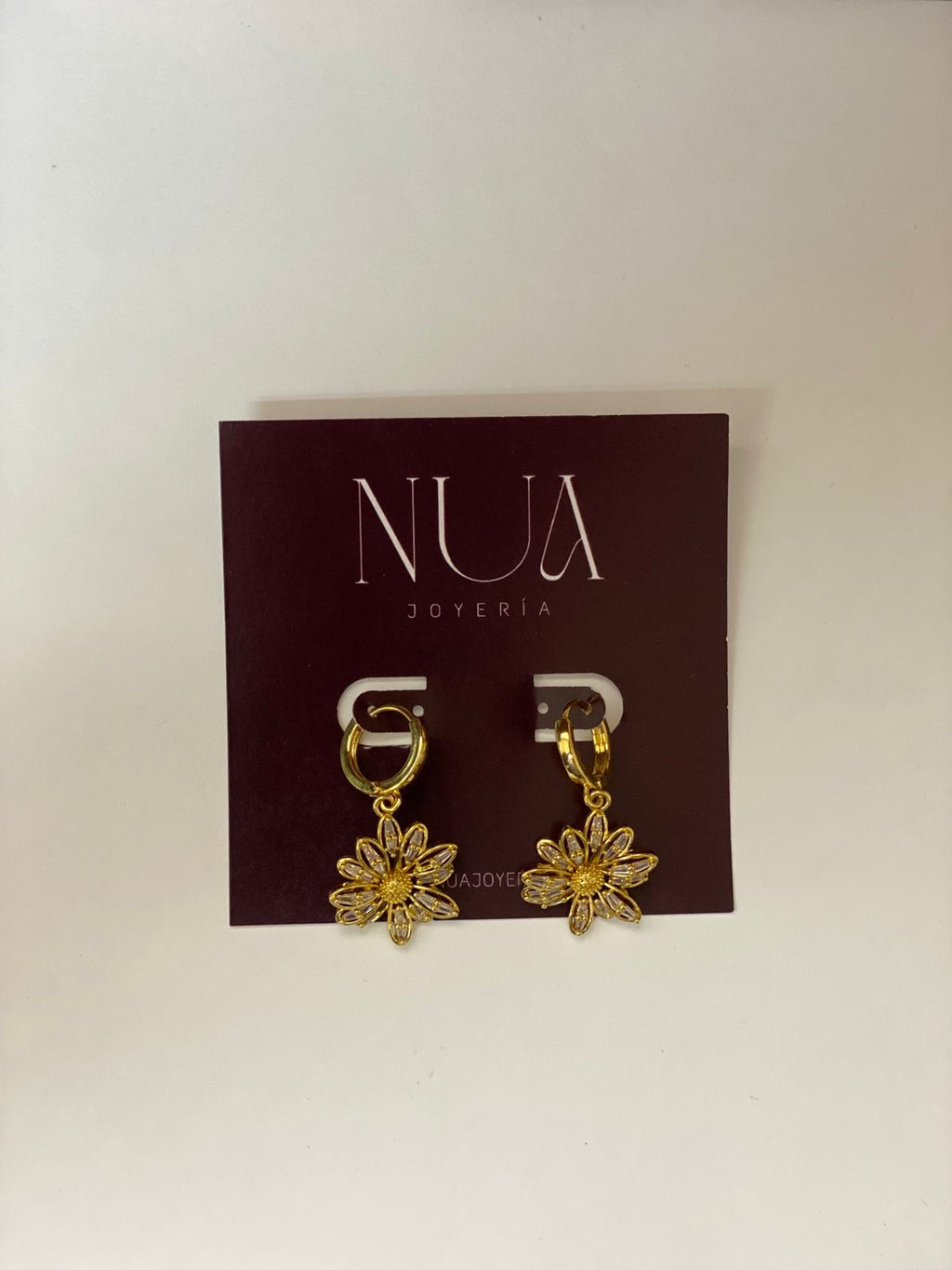 Aretes Bloom