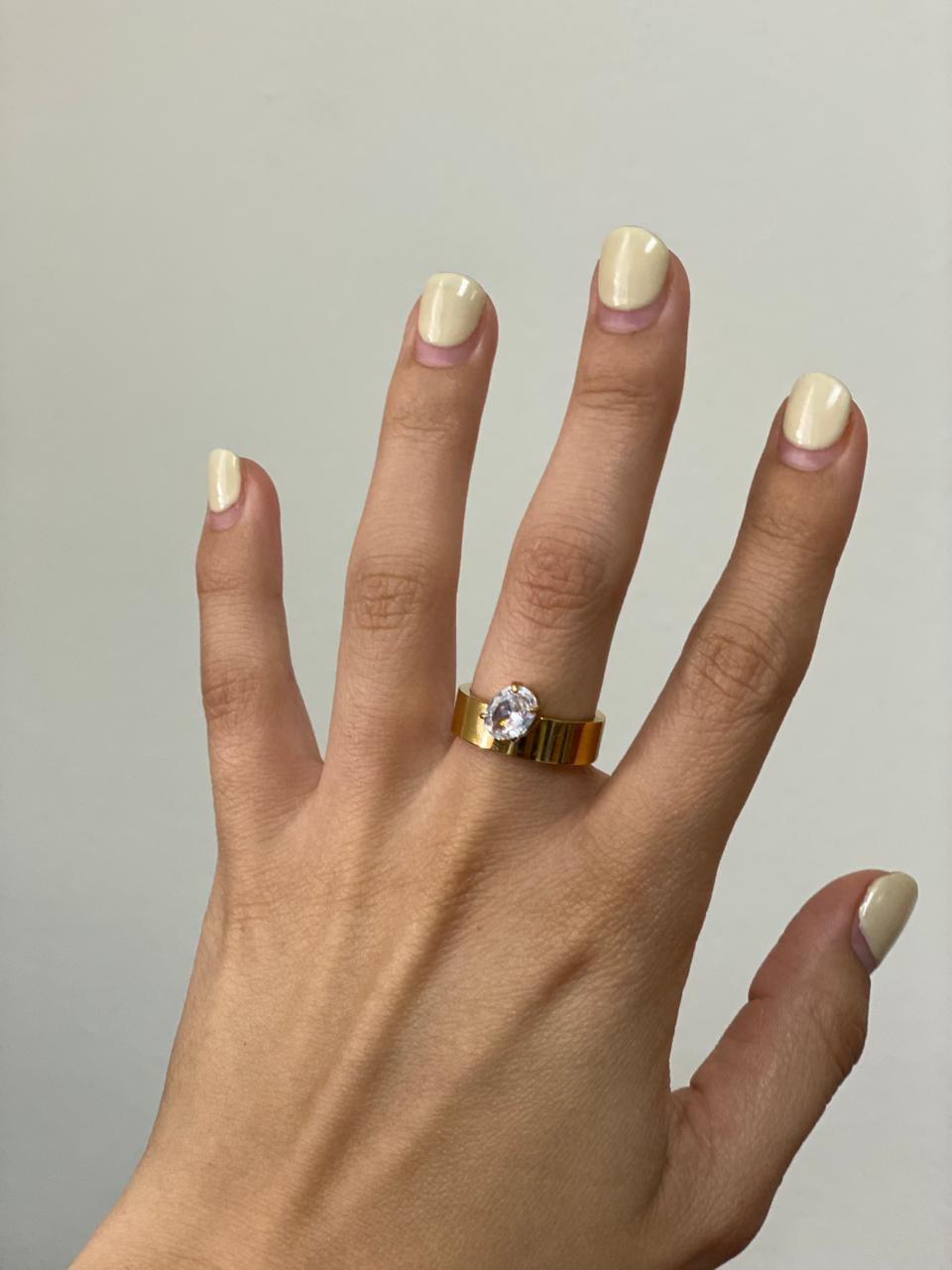 Anillo Dione